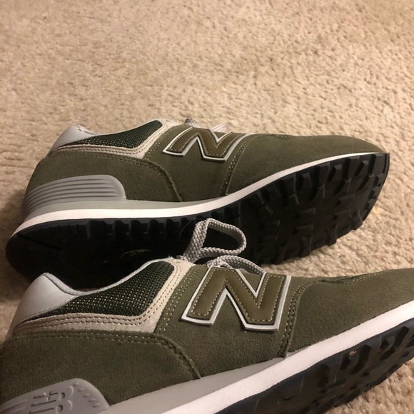 Men’s New Balance sneakers - Picture 4 of 6